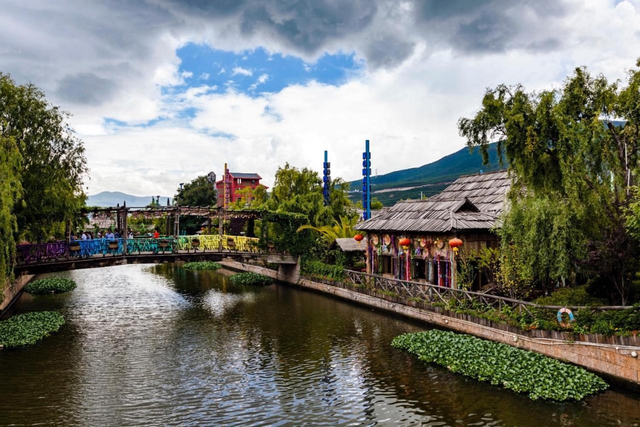 Three Wells Inn Lijiang  Exterior photo