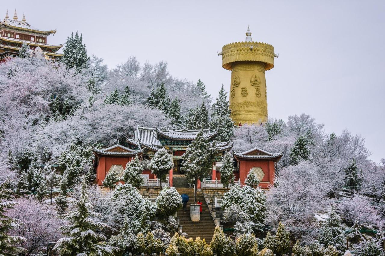 Three Wells Inn Lijiang  Exterior photo